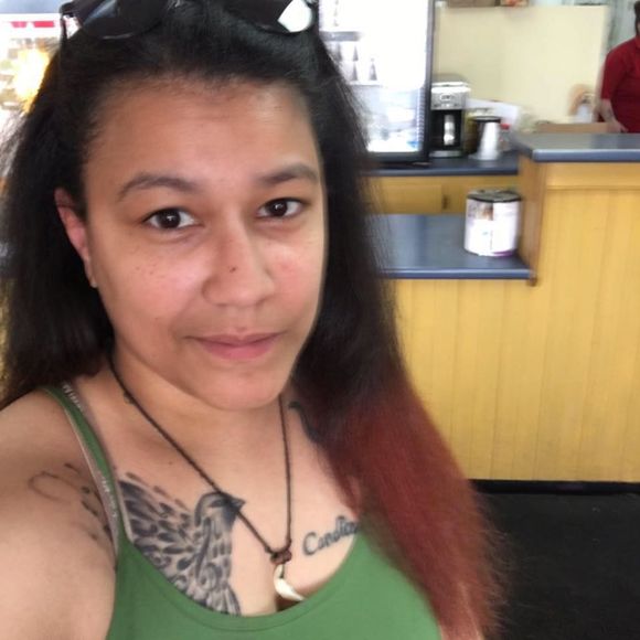 Meet your Posher, Sharisha - Picture 1 of 1